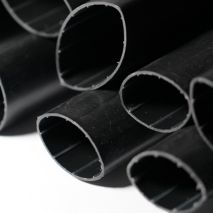 GRUBA KOSZULKA TERMOKURCZLIWA Z KLEJEM